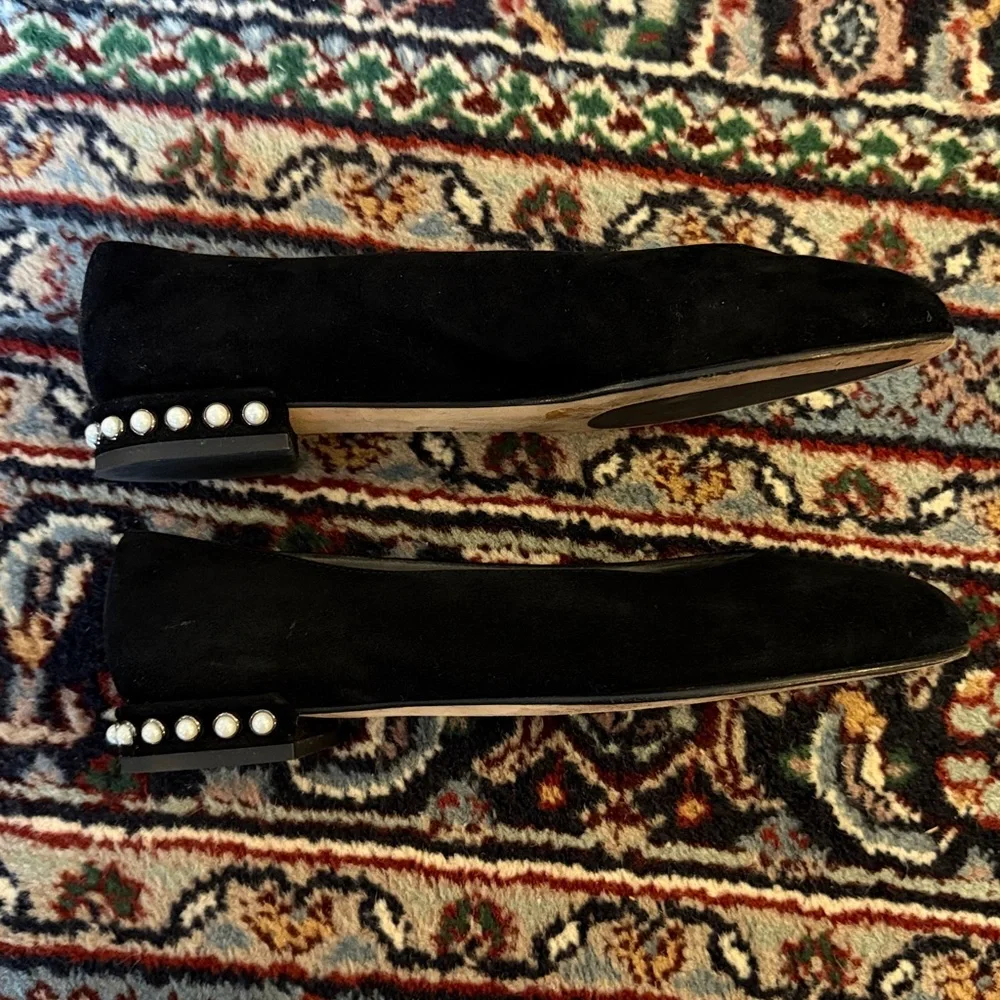 Stuart Weitzman Black Suede Pearl Detail Ballet Flats Women’s Size 6.5 Slip On